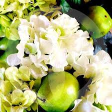 Manor House - Pear and freesia